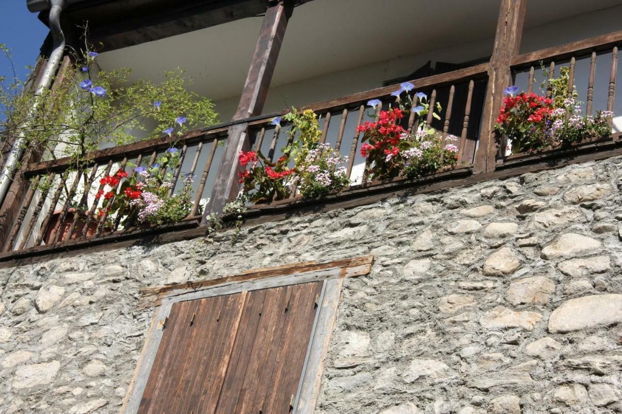 Bed and Breakfast Dolwin Argelès-Gazost Esterno foto